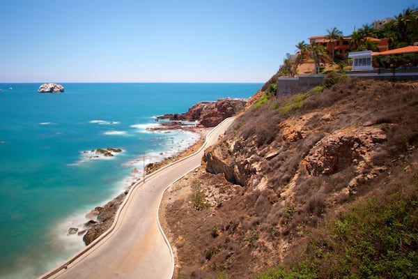 El Mirador which includes rugged coastline and general coastal views