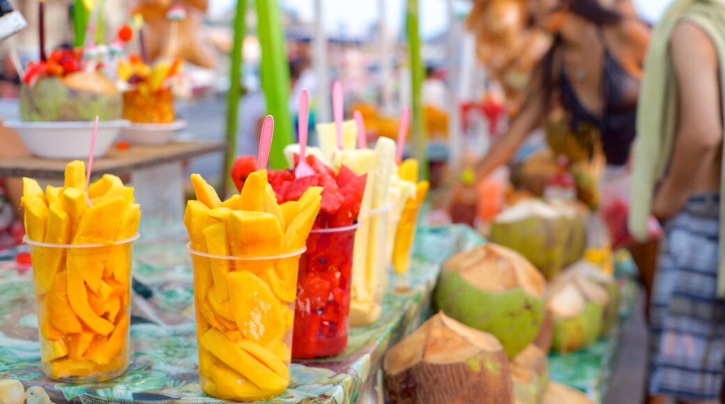 Divers Point showing food and markets