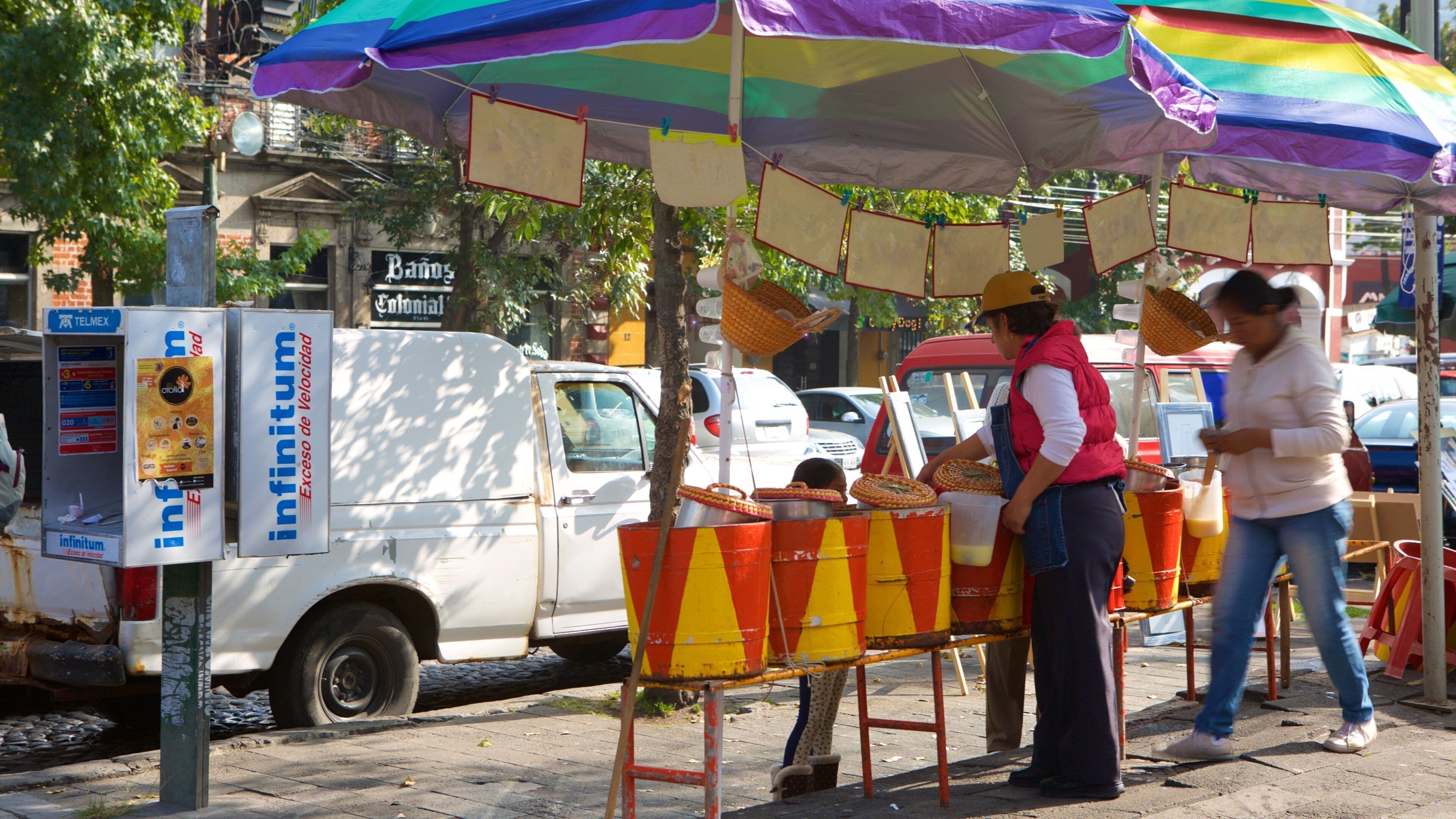 San Jacinto Plaza which includes cbd and markets