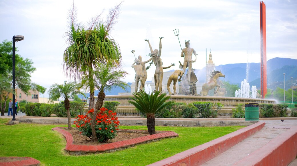 Fuente de la Vida o Neptuno which includes a fountain, outdoor art and a statue or sculpture