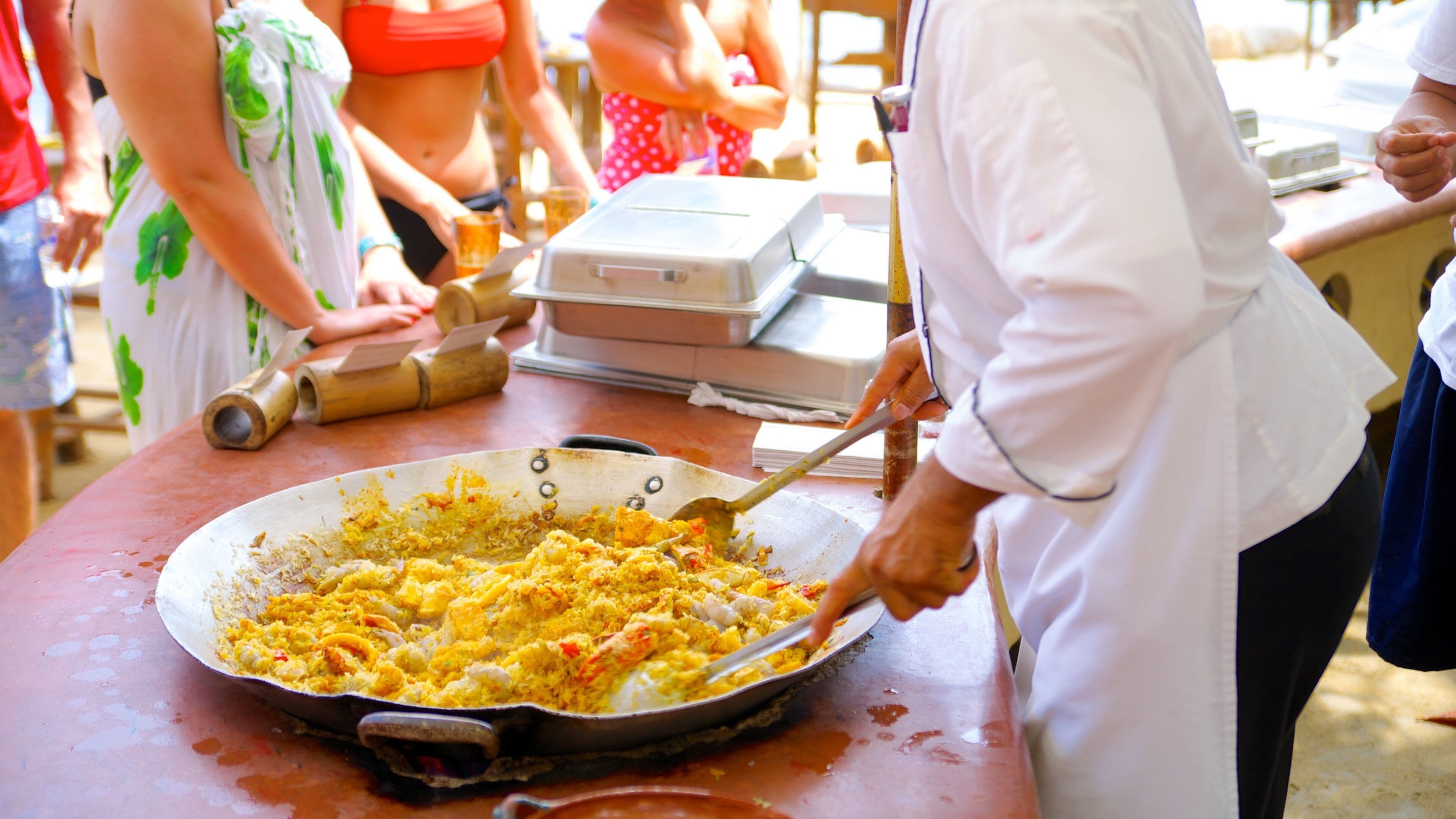 Las Caletas que incluye comida