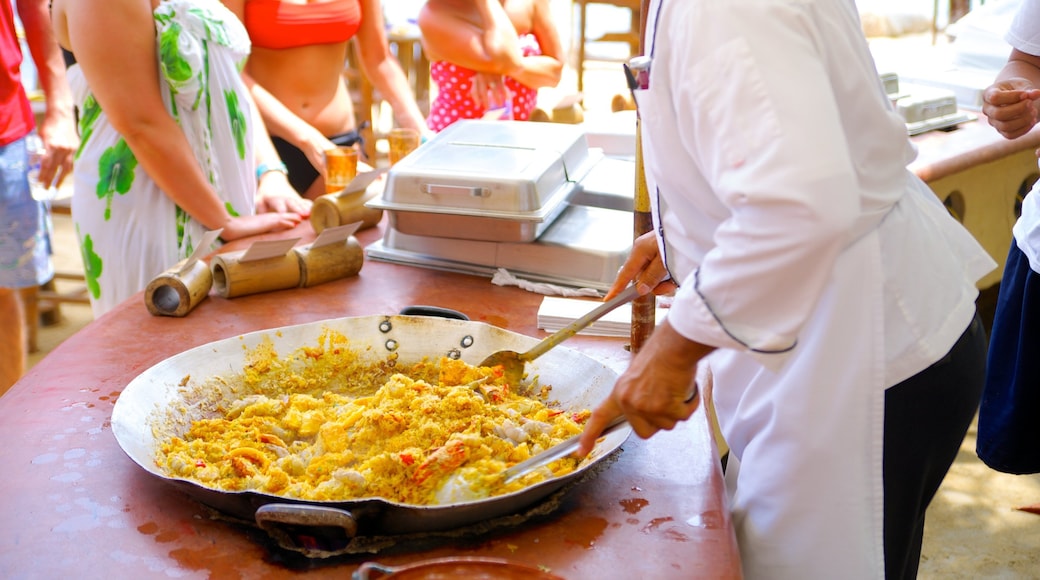 Las Caletas que incluye comida