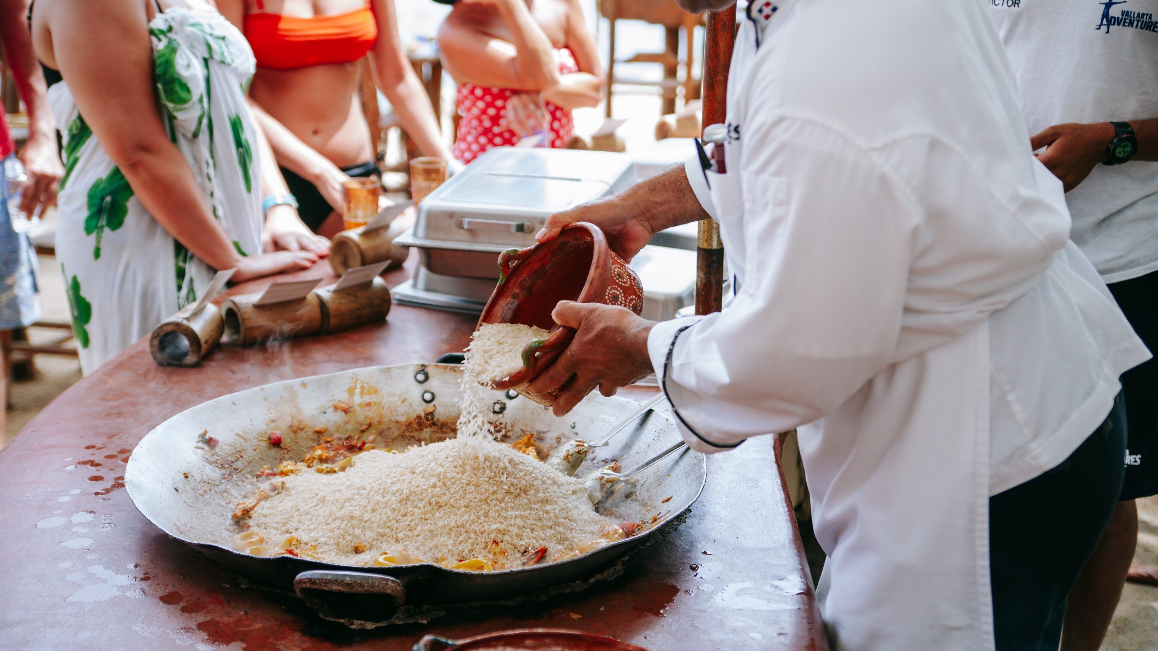 Las Caletas Beach which includes food and markets