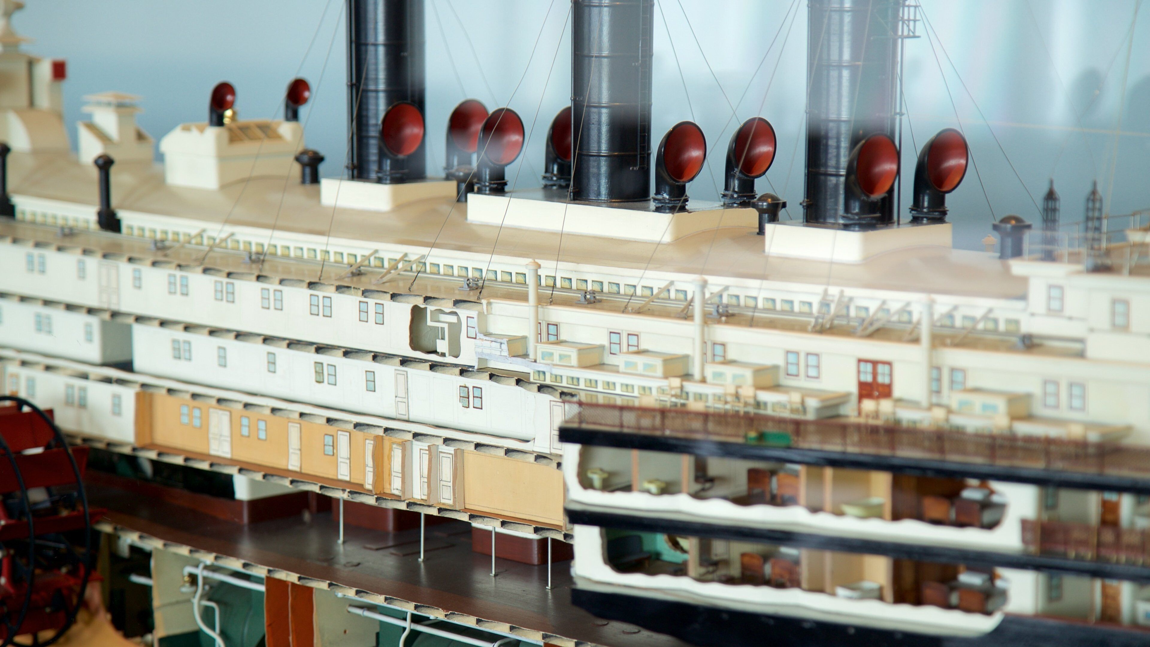 Dossin Great Lakes Museum