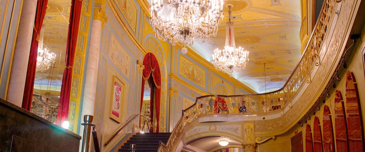 Detroit Opera House showing theater scenes and interior views