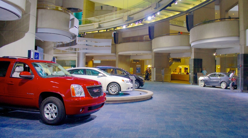 GM ルネサンス センター 表示 高層ビル と 屋内の眺め