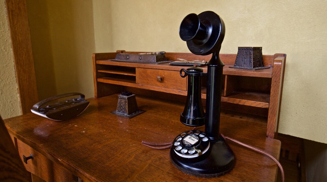 Meyer May House showing interior views