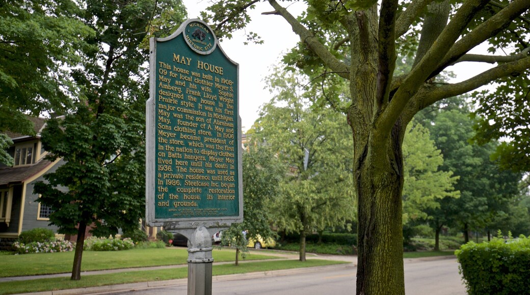 Meyer May House which includes heritage elements and signage