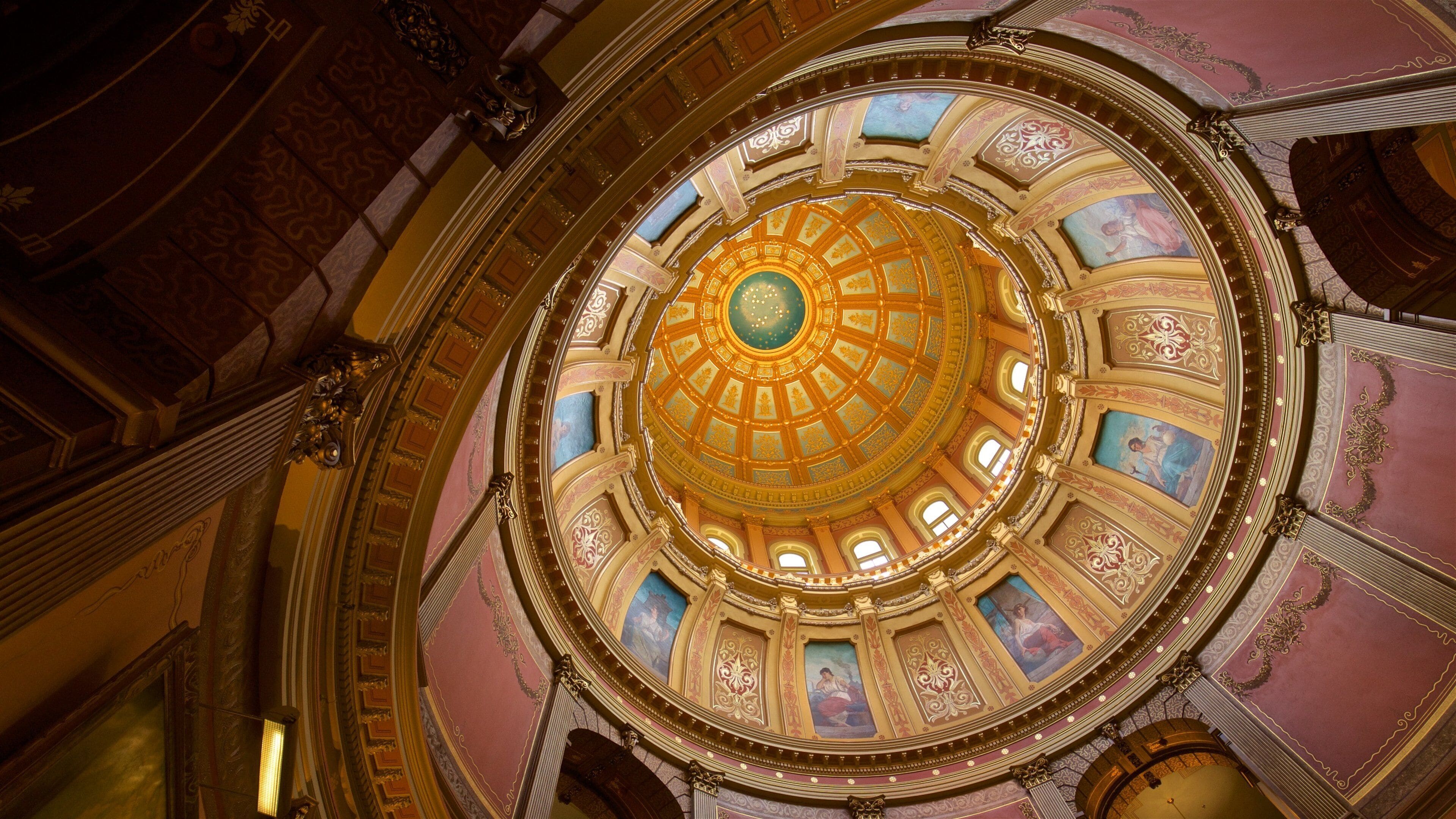 Michigan State Capitol which includes heritage elements and interior views