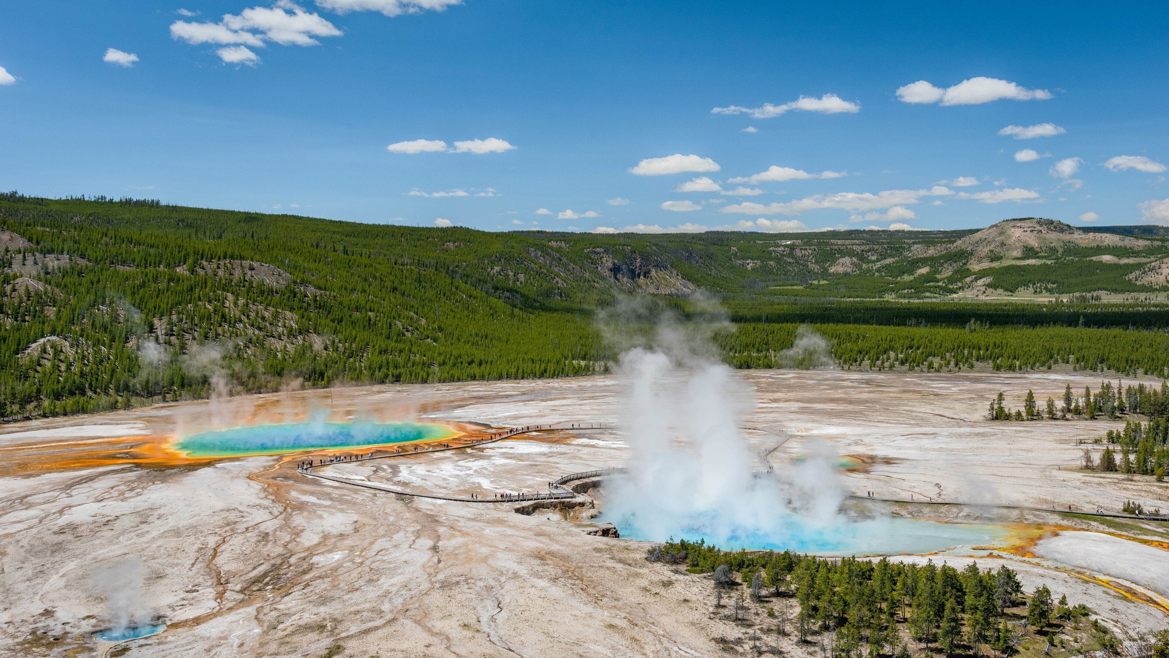 <h2>Top places to stay near the water</h2>