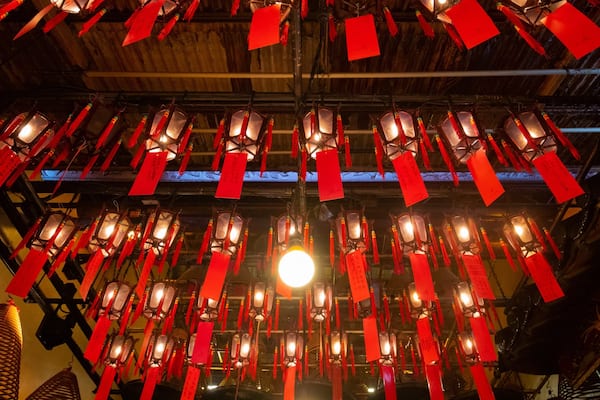 Man Mo Temple featuring heritage elements, a temple or place of worship and interior views