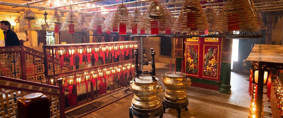 Man Mo Temple which includes heritage elements, interior views and a temple or place of worship