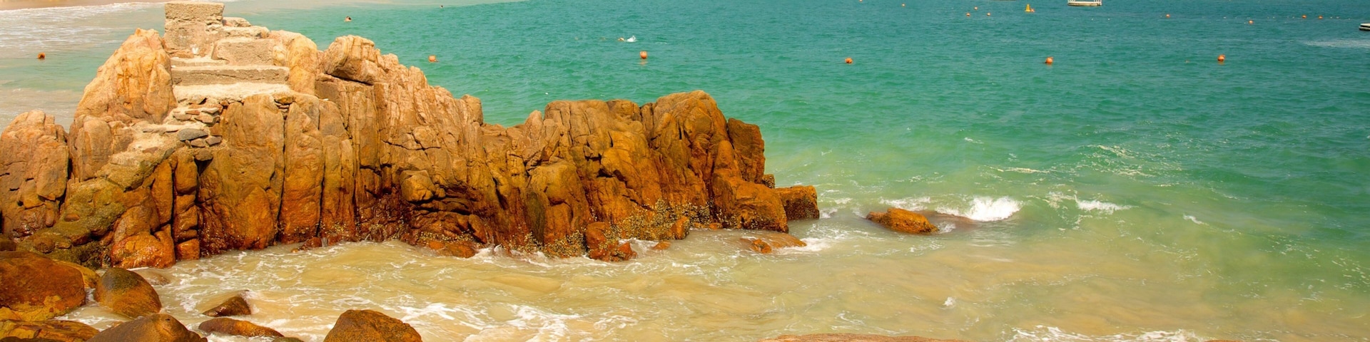 Shek O Beach featuring rocky coastline and general coastal views