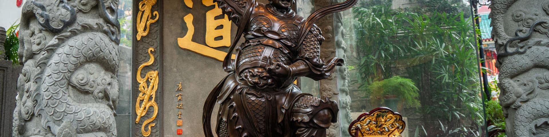 Wong Tai Sin Temple which includes heritage elements and a statue or sculpture