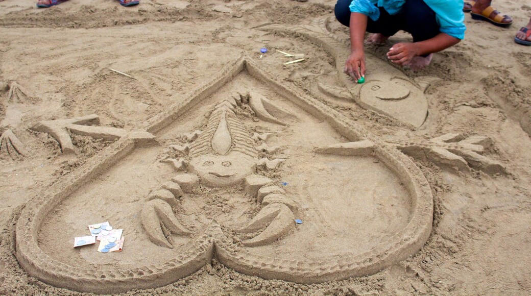 Girgaun Chowpatty mostrando arte al aire libre