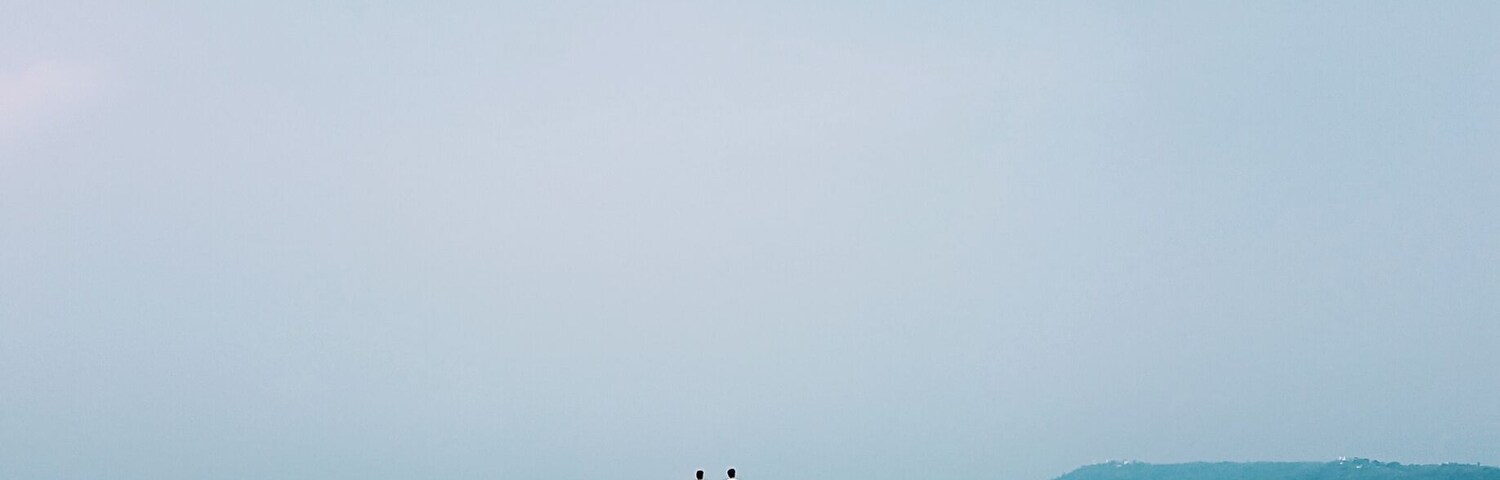 Beautiful day at the beach
Shot on Samsung S7 Edge
Edited on VSCO