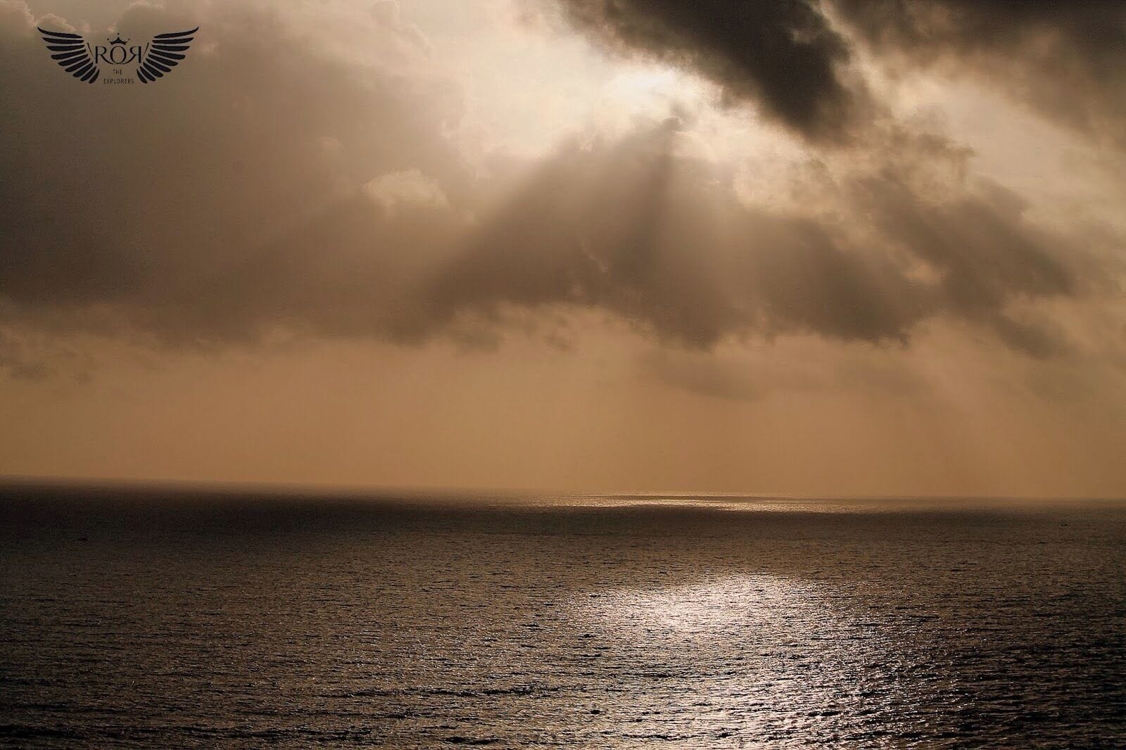 
Most beautiful Sunset I have ever witnessed.... #beach #waterlust