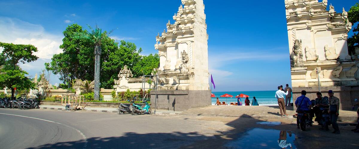 Kuta Beach featuring street scenes and general coastal views