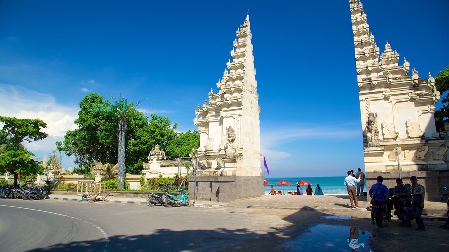 Kuta Beach featuring street scenes and general coastal views