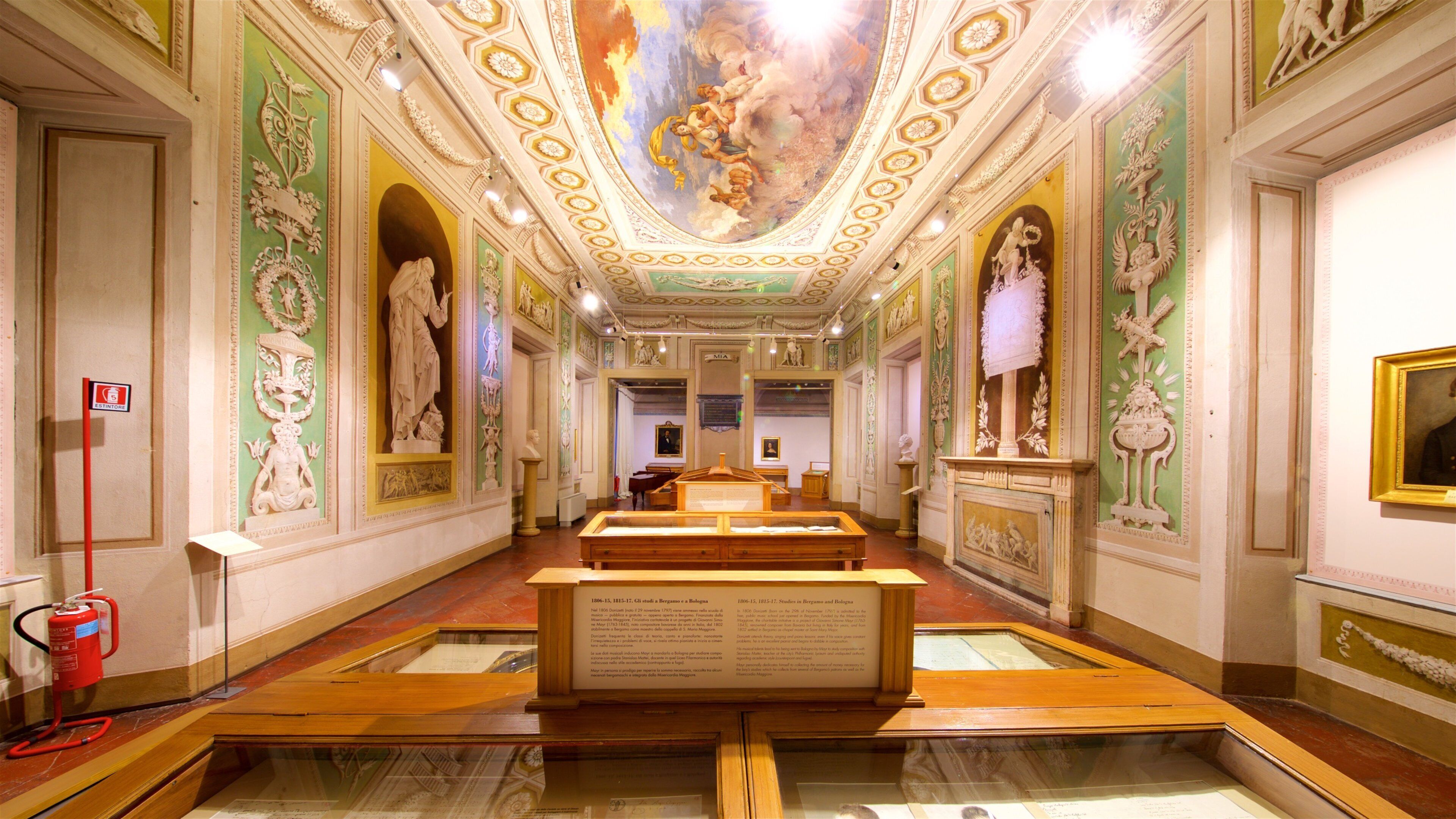Donizetti Museum showing interior views, heritage elements and art