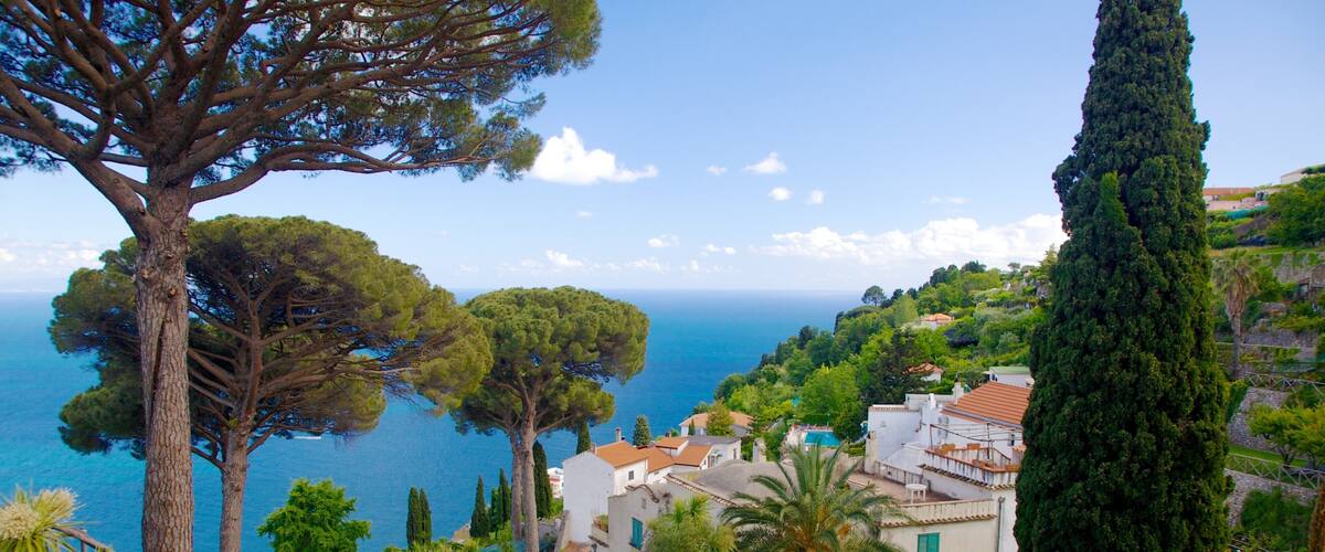 Villa Rufolo which includes general coastal views and a coastal town