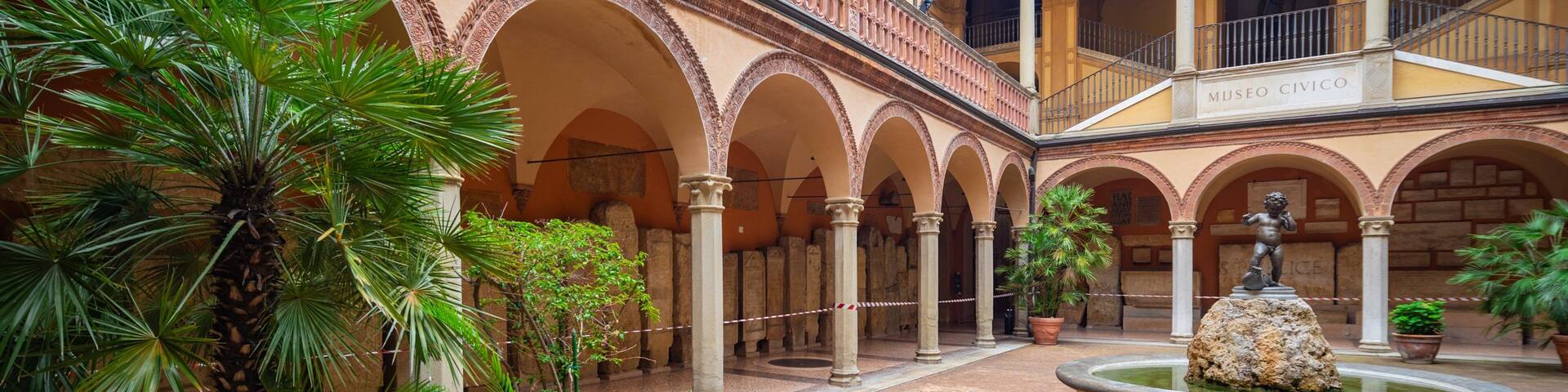 Archaeological Museum which includes a fountain