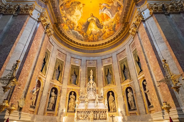 Basilica of San Domenico featuring heritage elements, art and interior views