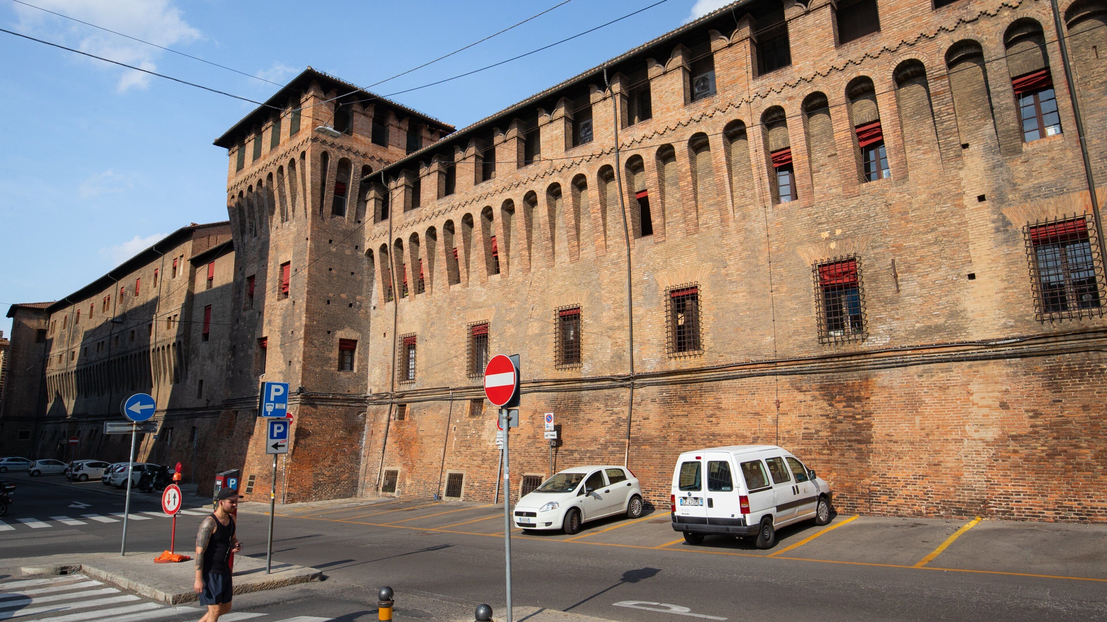 Communal Collection of Fine Arts featuring heritage architecture