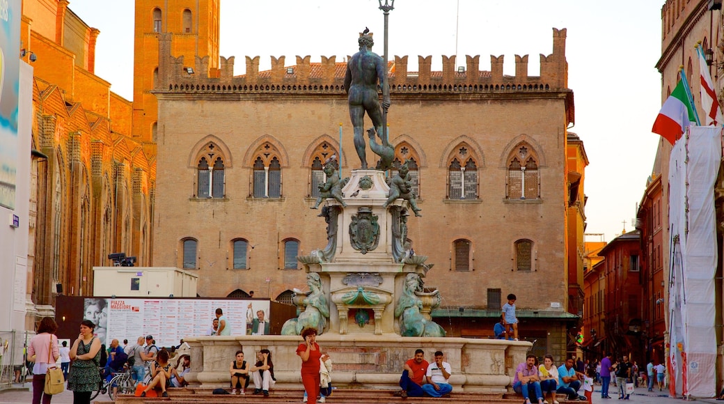 Fountain of Neptune which includes a statue or sculpture, heritage architecture and a fountain