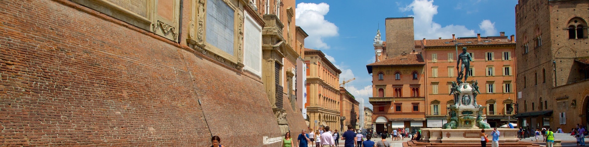 Bolonha que inclui uma cidade e arquitetura de patrimônio