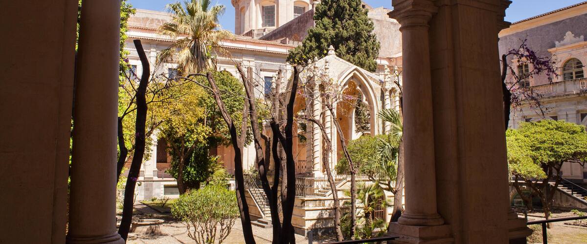 FY31DG Chiostro di Levante of the Benedictine Monastery of San Nicolo l'Arena, Catania