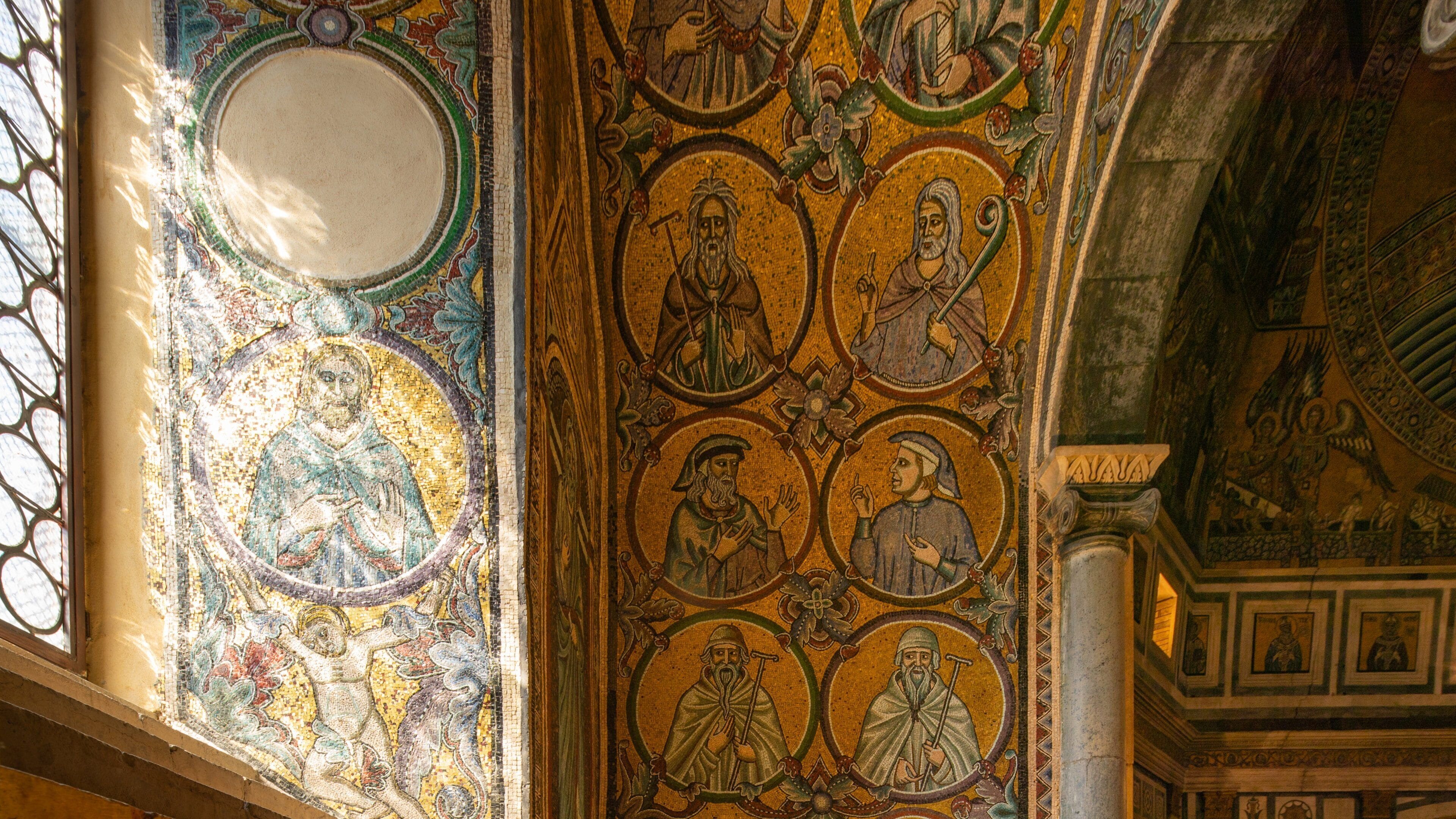 Florence Baptistery showing heritage elements, interior views and religious aspects