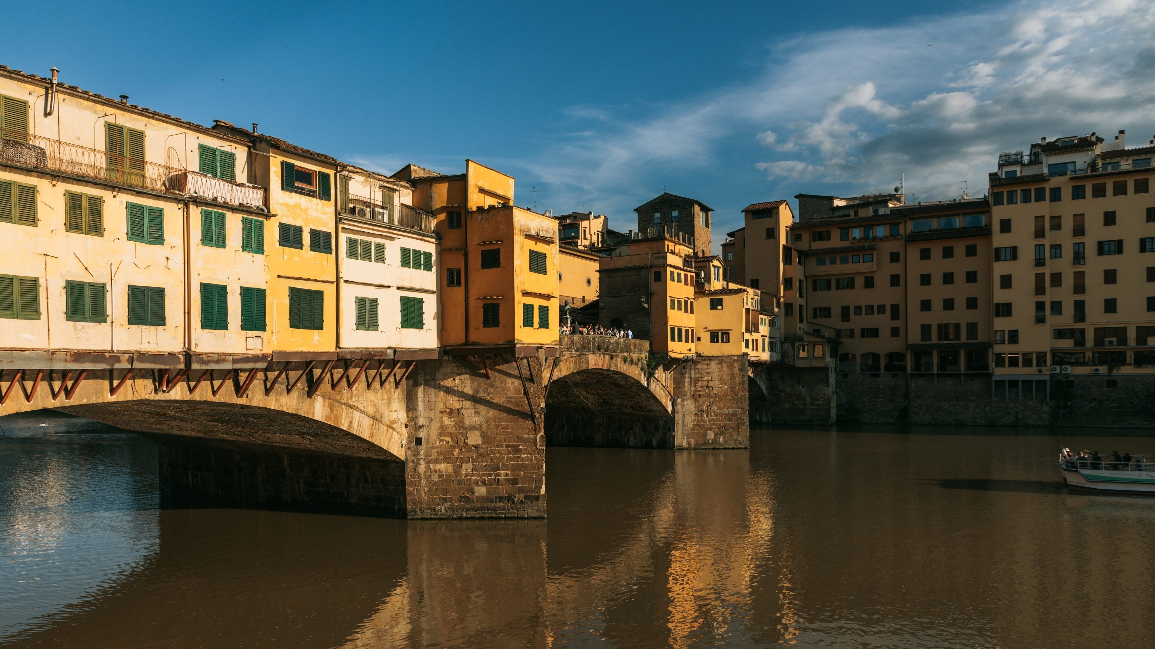 ヴェッキオ橋 (フィレンツェ歴史地区) - ツアーとアクティビティ