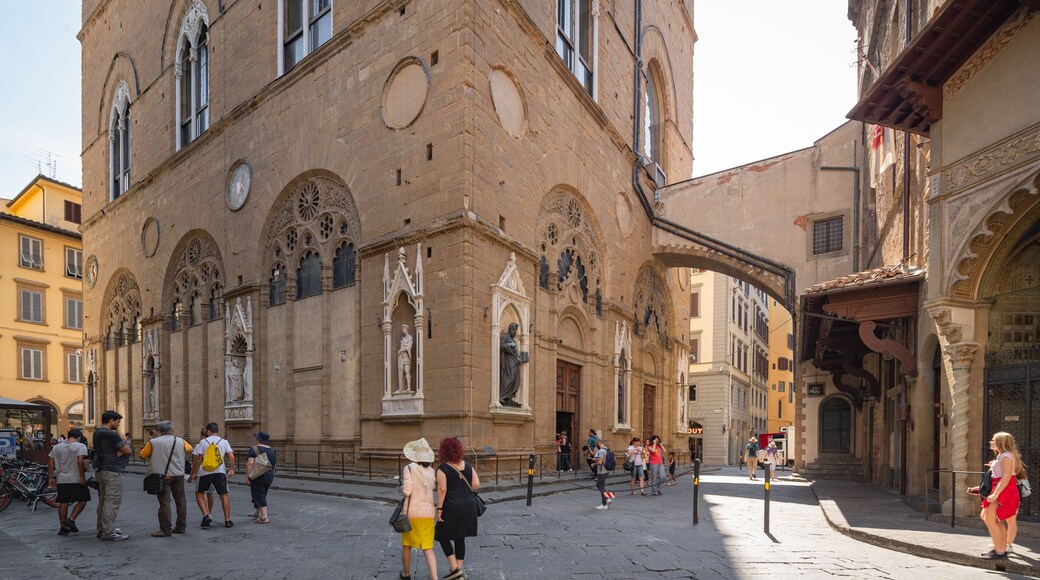 Orsanmichele featuring heritage elements, a church or cathedral and street scenes