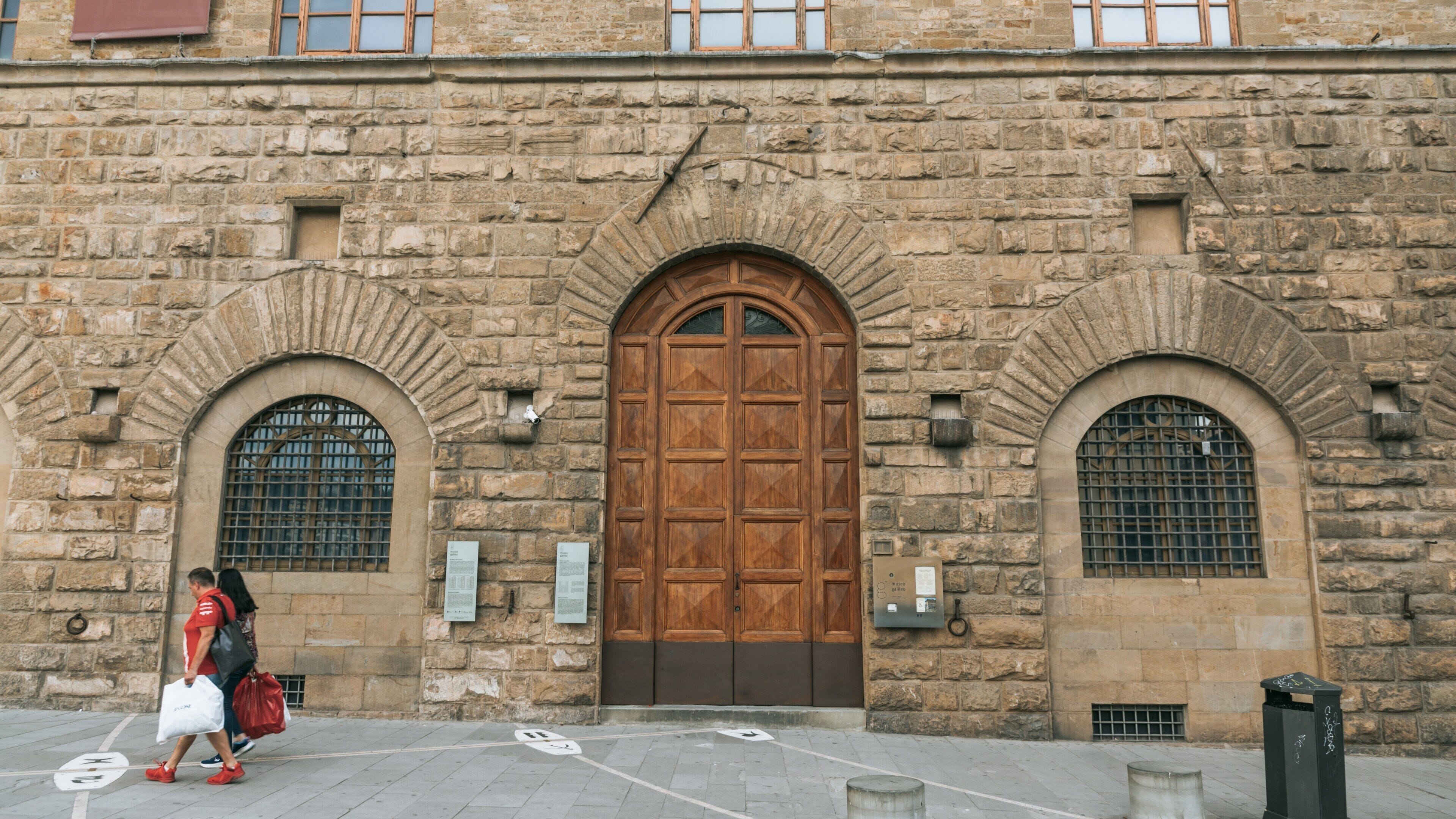 Galileo Museum - Institute and Museum of the History of Science showing heritage elements and street scenes