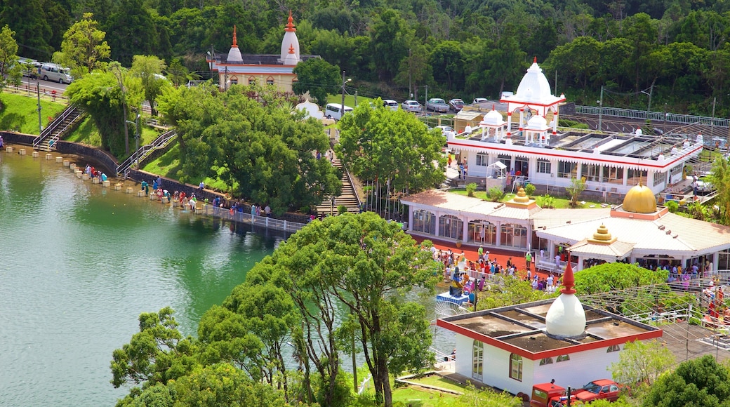 甘嘎塔拉奧 呈现出 湖泊或水坑