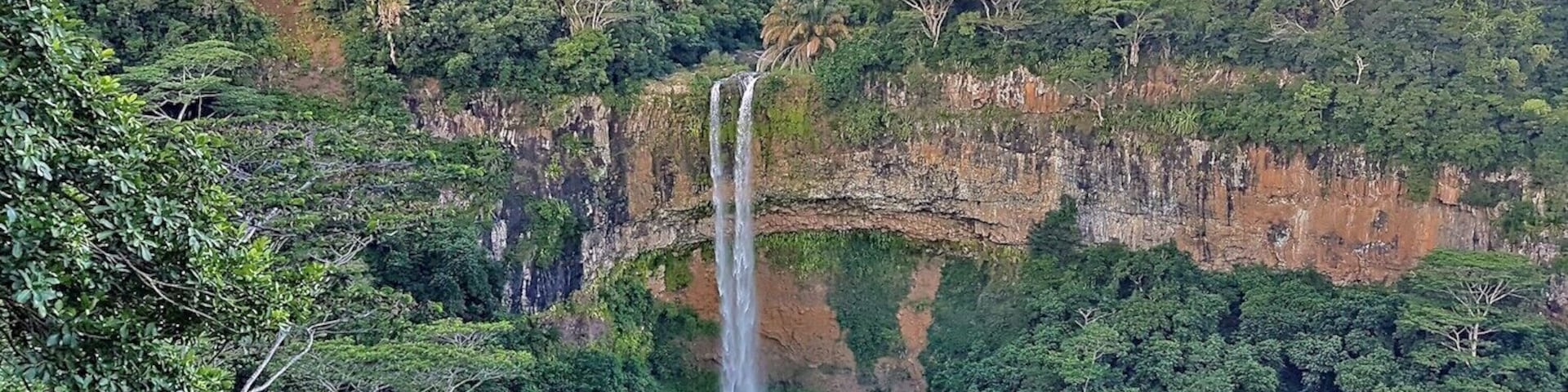 We planned to stop here for a couple of minutes but ended up staring out at this scene for much longer. Hike up the 50 or so stairs to the right of the parking lot for an even better view than what you see from the main viewpoint below!
#chamarel #mauritius #waterfall #beautifuldestination