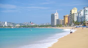 康迪薩海攤 其中包括 濱海小鎮 和 海灘