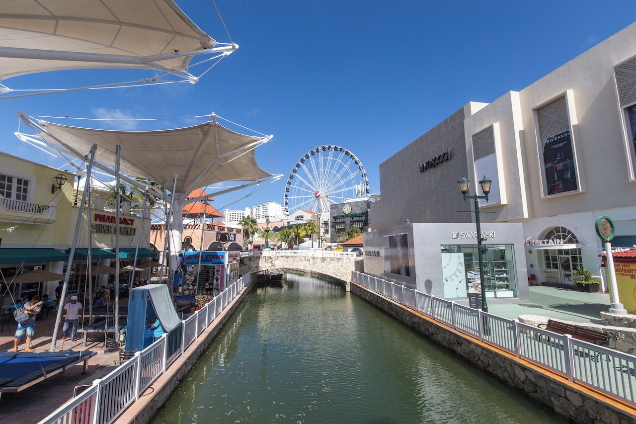 Cancun_LaIslaShoppingMall_6075610_198