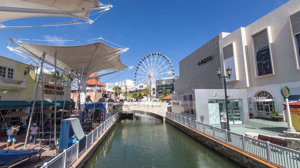 Cancun_LaIslaShoppingMall_6075610_198