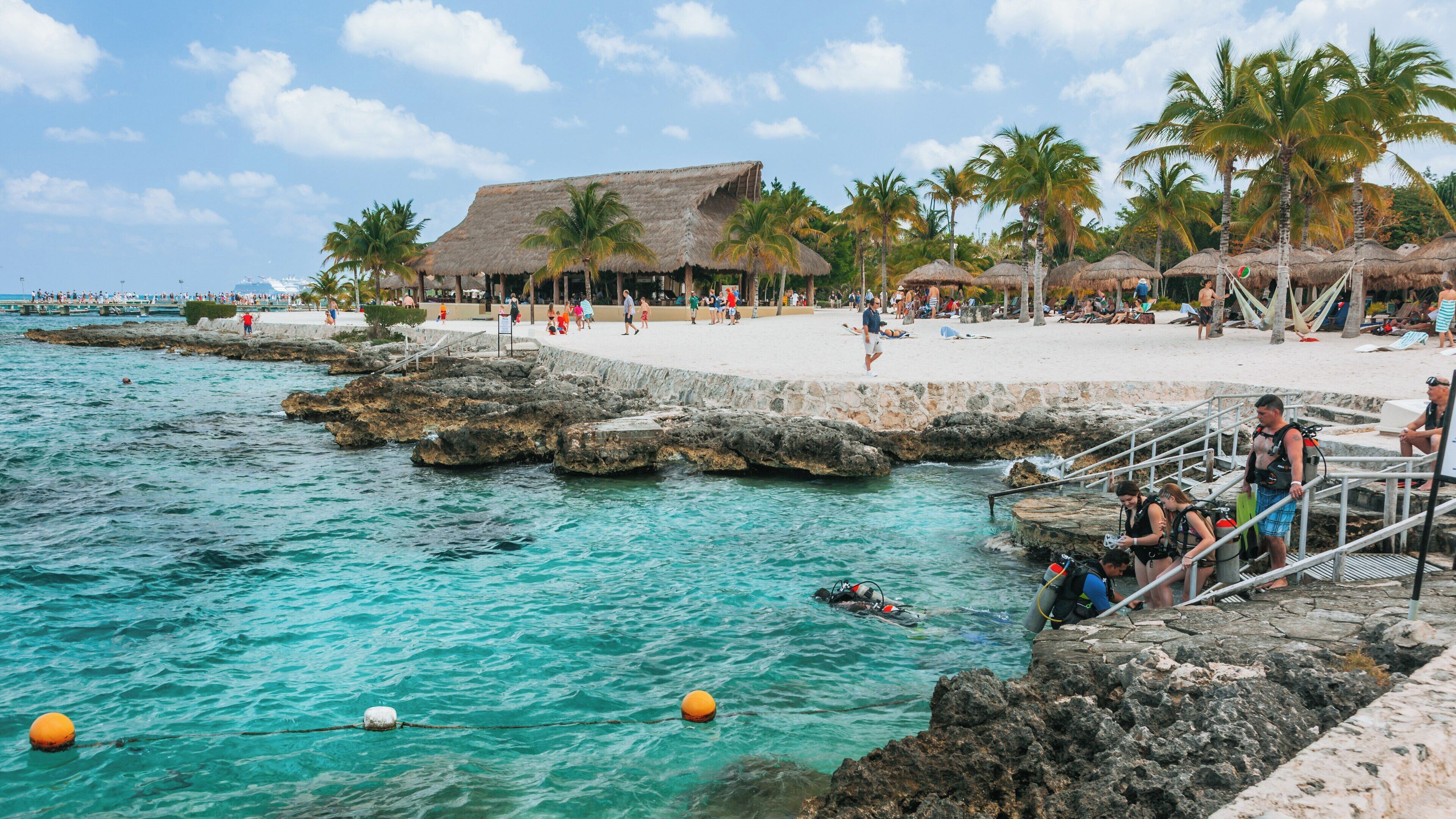 Explore the serene beauty of Chankanaab National Park in Cozumel, Quintana Roo, Mexico with vibrant waters and lush landscapes