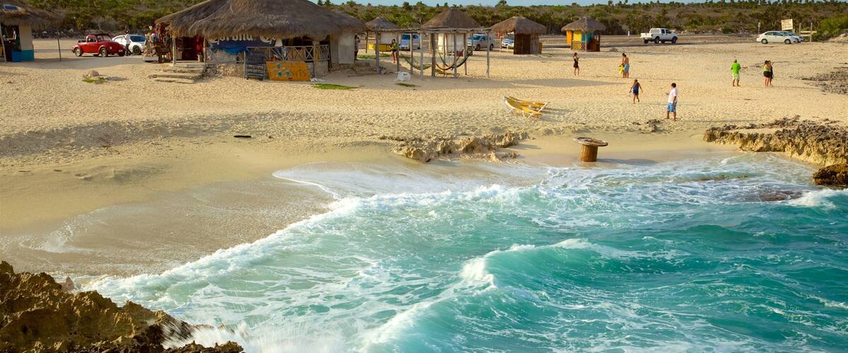 エル ミラドール フィーチャー 海岸線の眺め, 常夏の風景 と ビーチ