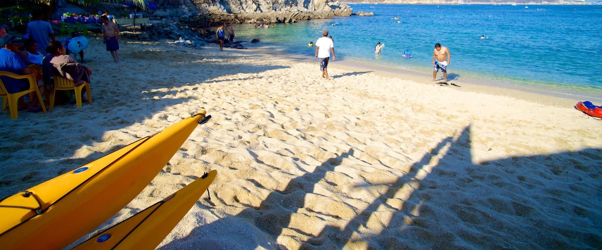 La Entrega Beach featuring a beach and landscape views