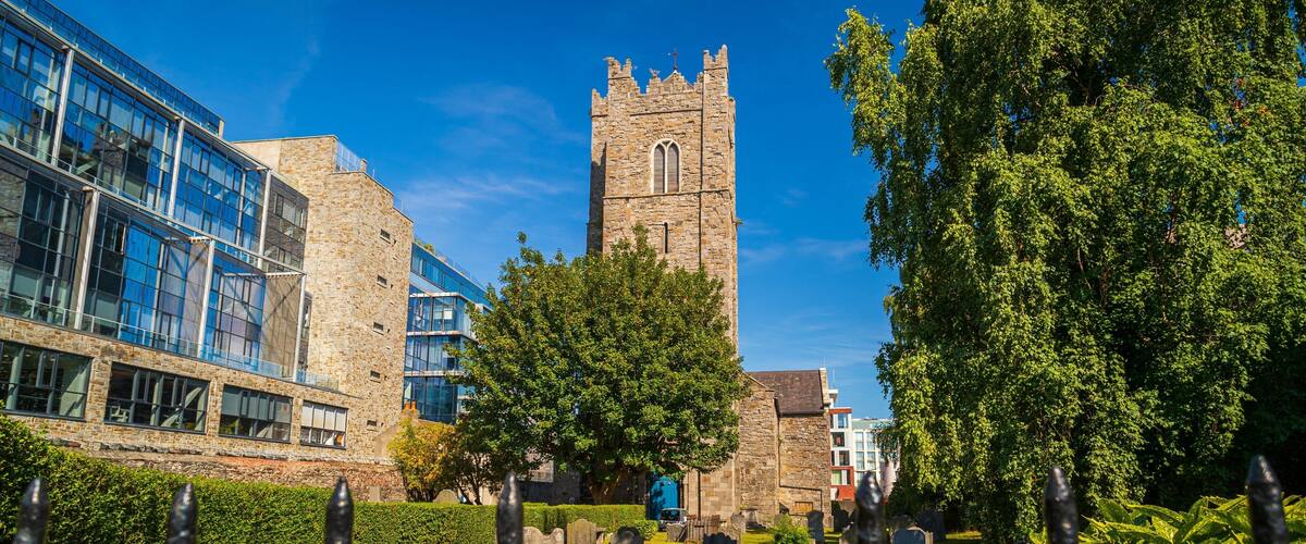 St. Michan\'s Church featuring a cemetery, a church or cathedral and heritage architecture