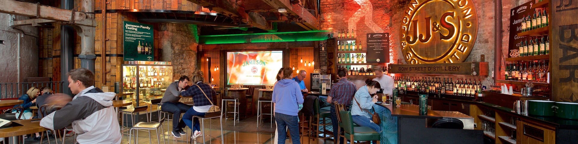 Old Jameson Distillery showing a bar, heritage elements and interior views