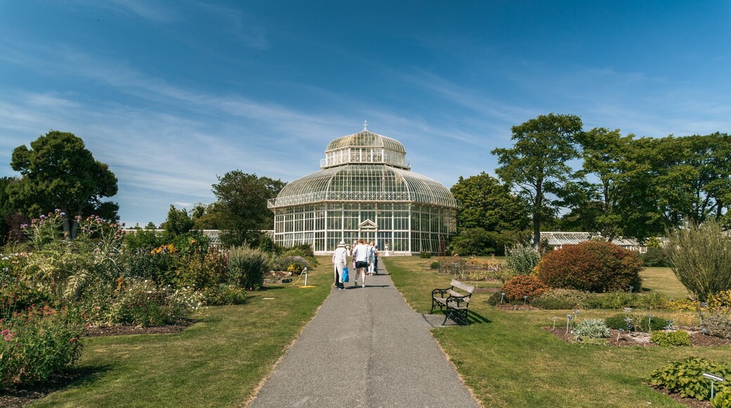 National Botanic Gardens which includes a park