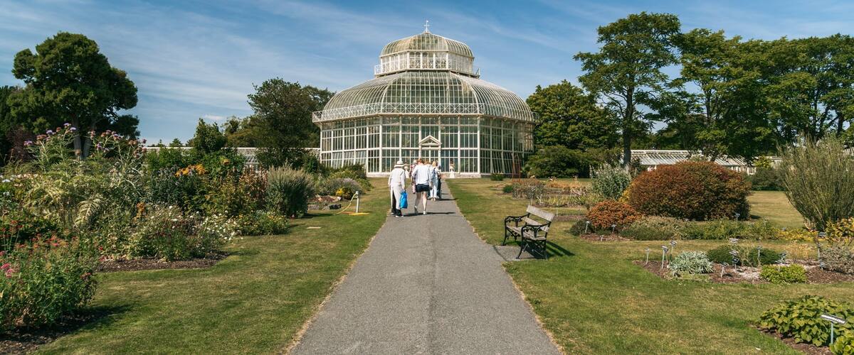 National Botanic Gardens which includes a park