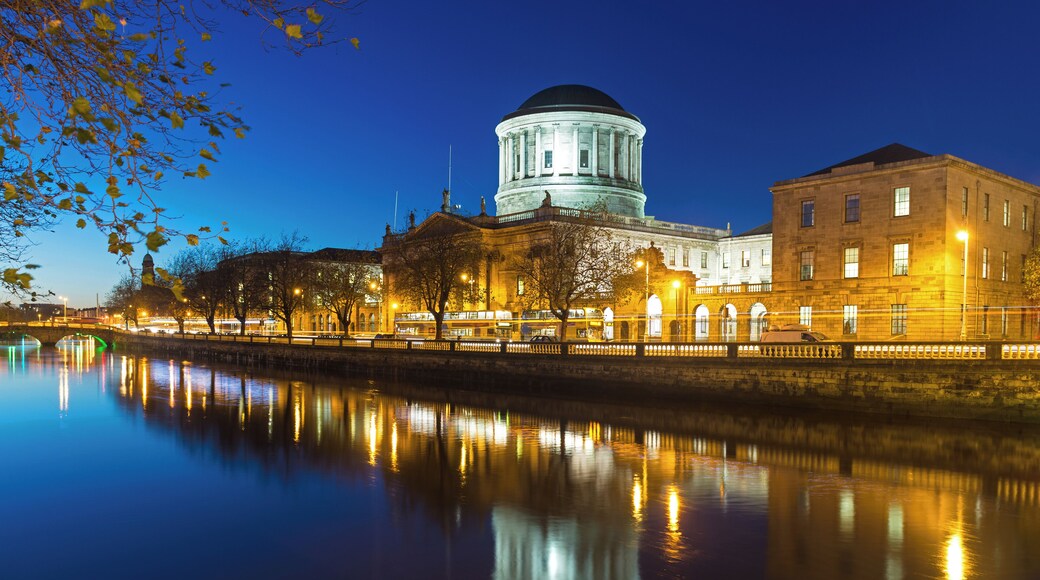 Four Courts