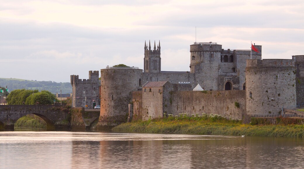 King John\'s Castle showing a river or creek, chateau or palace and heritage elements