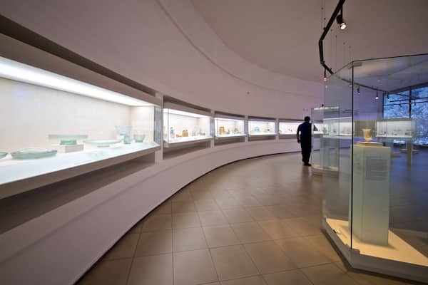 Eretz Israel Museum featuring interior views